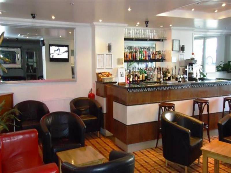 Oyo Kingsley Hotel บอร์นมัธ ภายนอก รูปภาพ